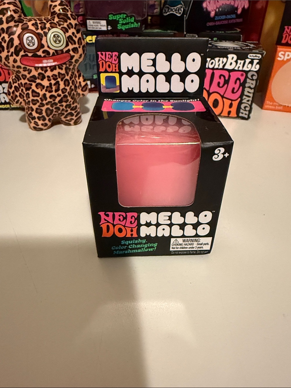 NeeDoh Mello Mallo Pink Color-Changing Squishy Marshmallow Toy